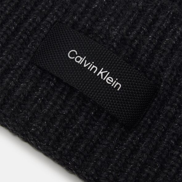 Bonnet Calvin Klein
